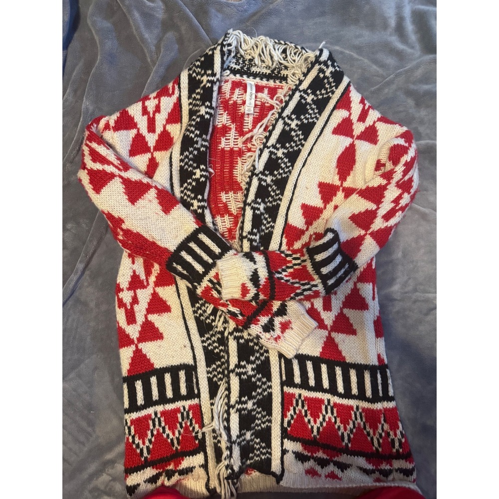 Bethany Mota Southwestern Geometric Fringe Open Front Cardigan Red Black Small